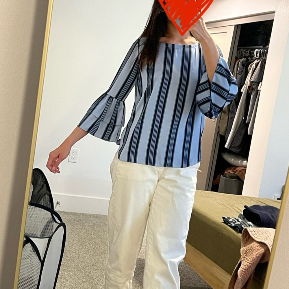 Ruffle sleeve blouse